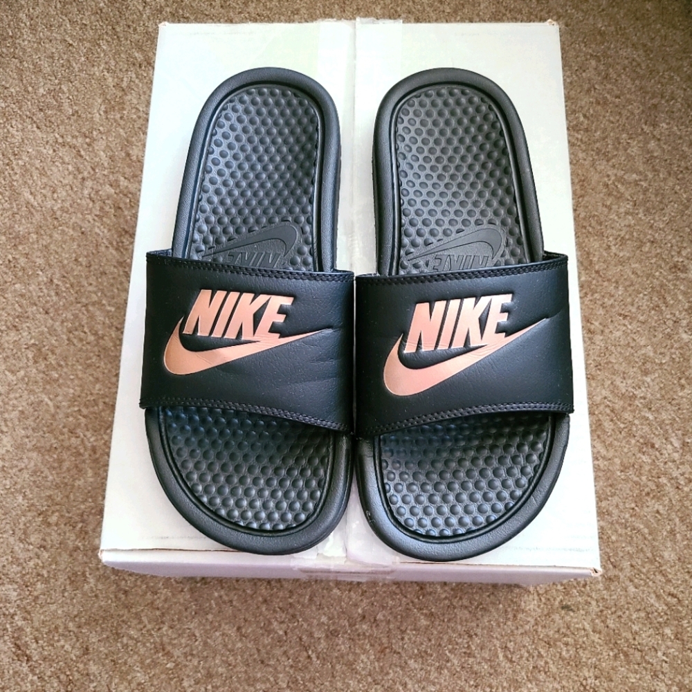Nike Womens Slides